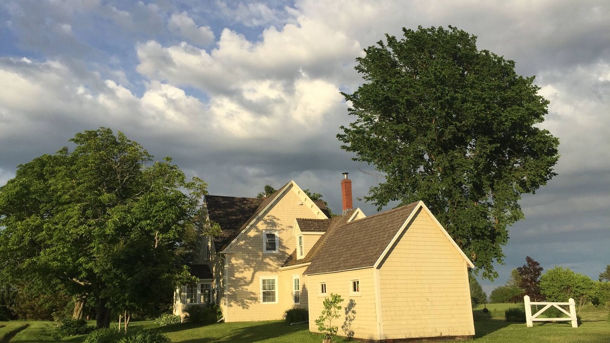 Fairview House | Red Cliffs at Cumberland - Beach rental- Ocean view