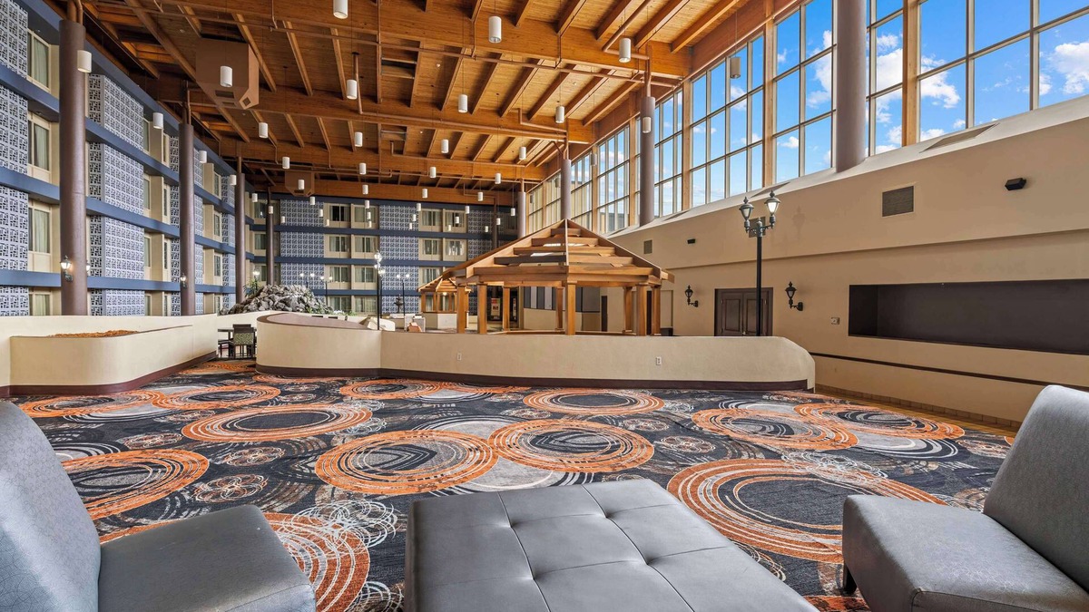 Charlotte Hotel | Red Lion Hotel Charlotte