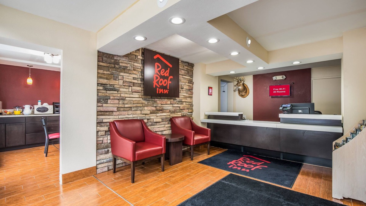 Caryville Hotel | Red Roof Inn Caryville