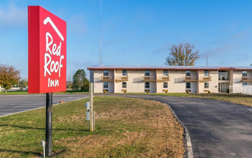 Richmond Hotel | Red Roof Inn Richmond, IN