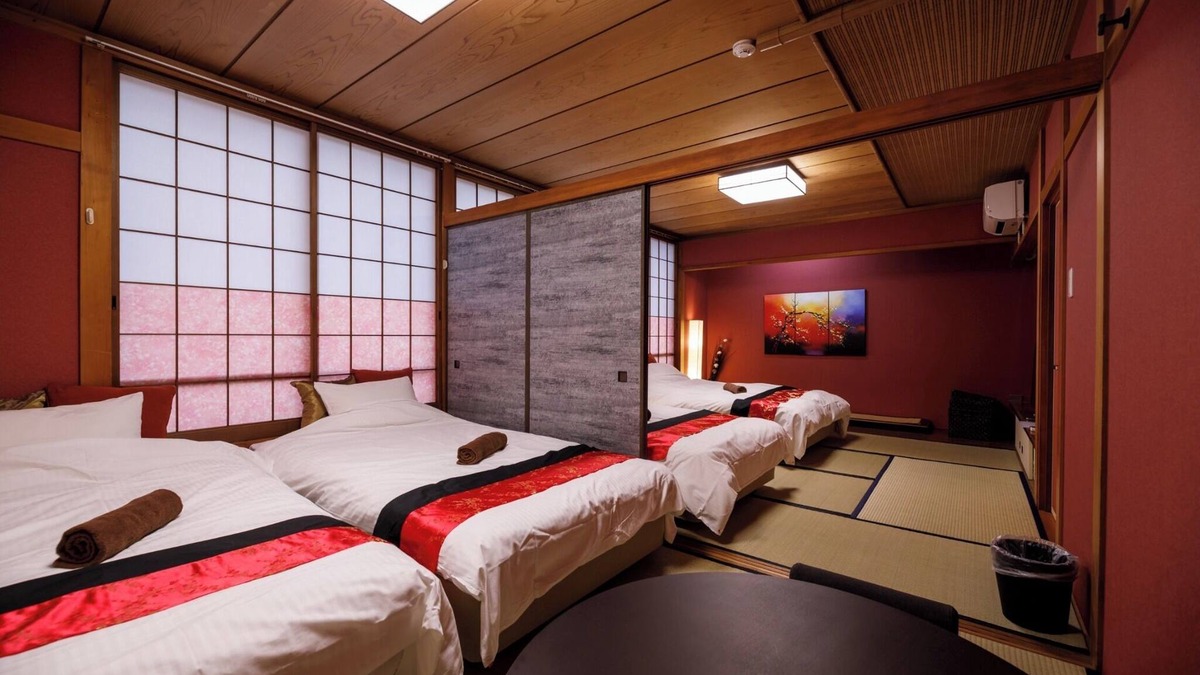 Kanazawa Apartment | Red Room Japanesestyle room fourth type/Kanazawa Ishikawa