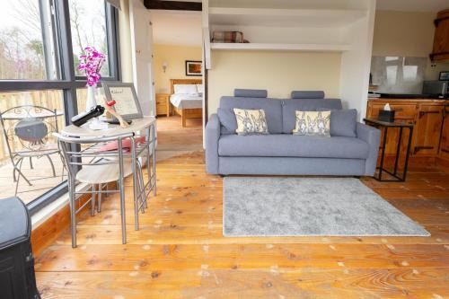 Portarlington Other | Red Sheds Cabin 'Herons Den'