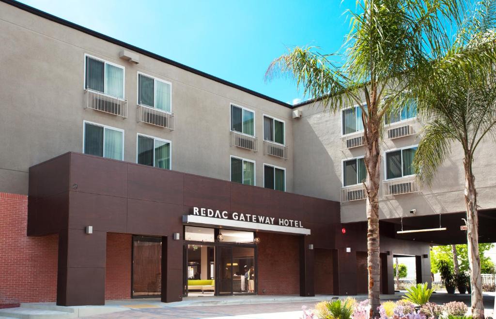 Torrance Hotel | Redac Gateway Hotel Torrance
