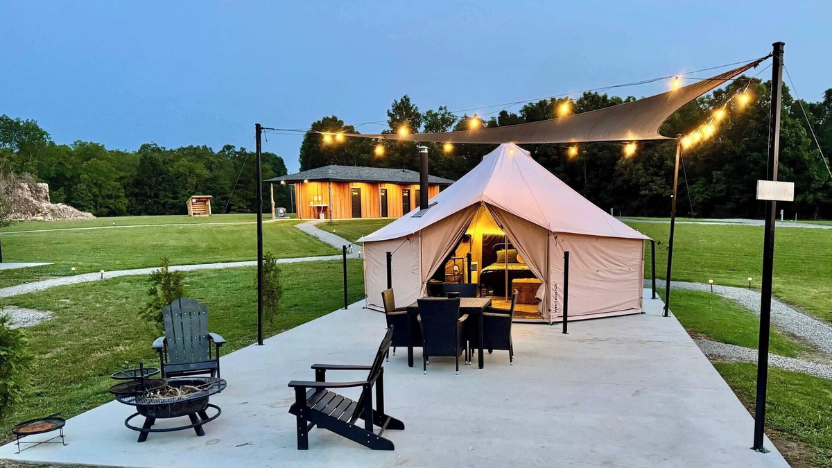 Tahlequah House | Redbud- Glamping @ The River Bluff Cabins