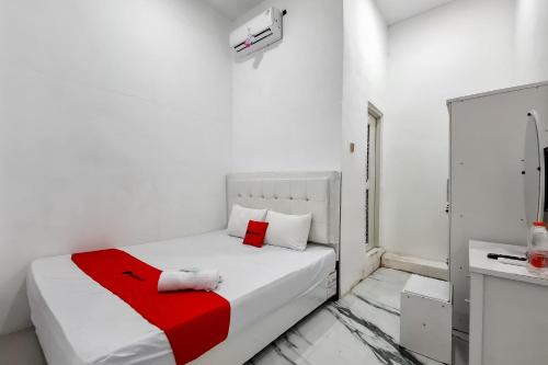 Batang Hotel | RedDoorz at Barra Homestay near RSUD Batang