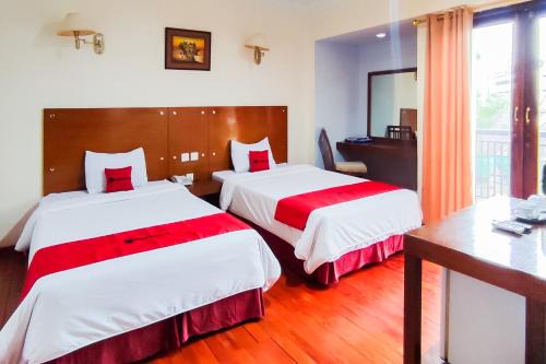 Muaro Hotel | RedDoorz Plus at Hotel Bukik Gadang Sijunjung