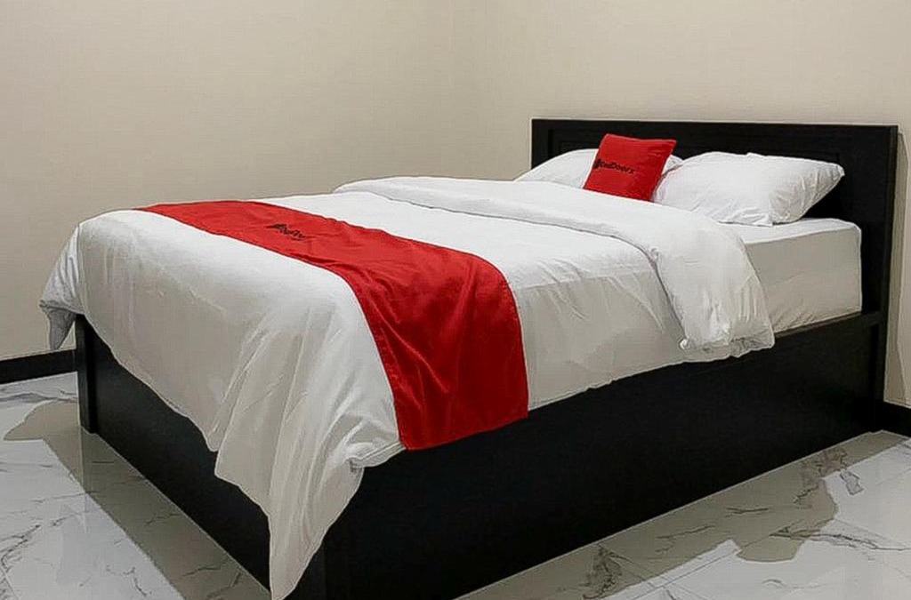 Pati Hotel | RedDoorz Syariah near Kawasan Simpang Lima Pati