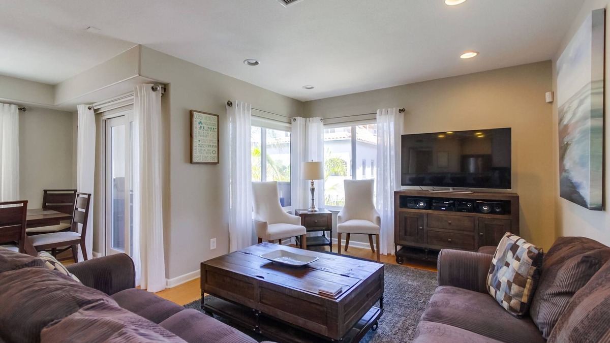 Mission Beach House | REDUCED RATES- BOOK NOW! BELMONT BEACH HOUSE - Mission Beach