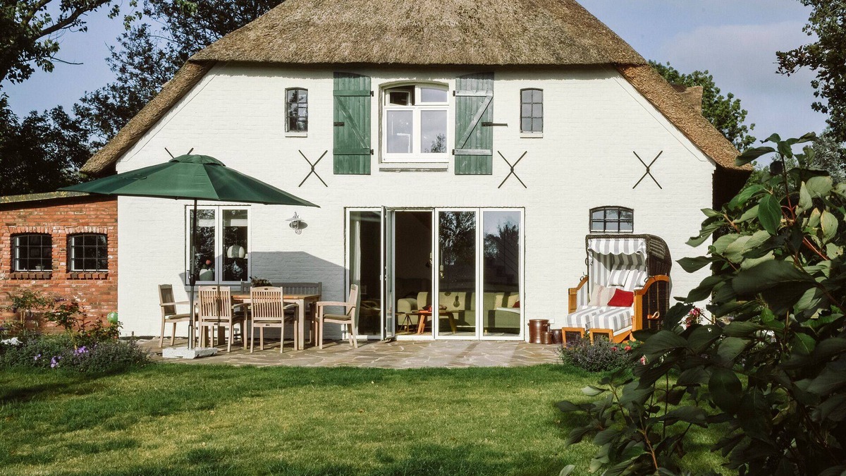 Uelvesbull House | Reetdachhaus Huus Uelvesbüll - Holiday apartment west