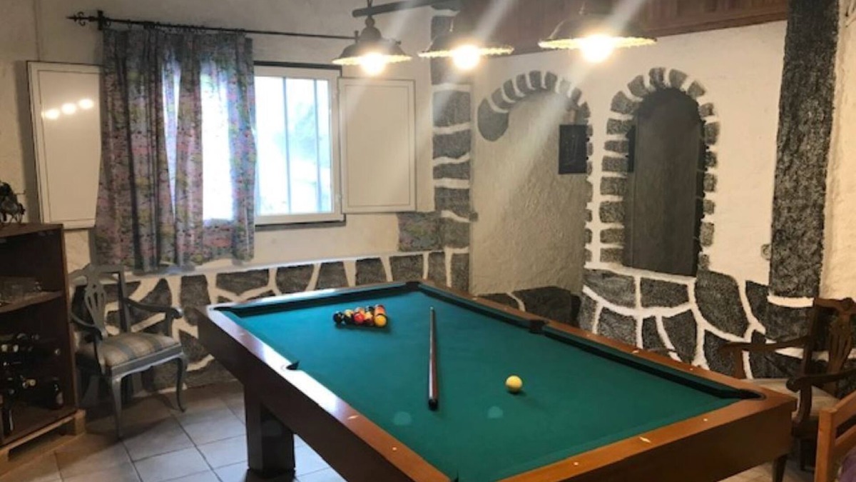 Loures House | Refúgio Saloio in Lousa-LRS