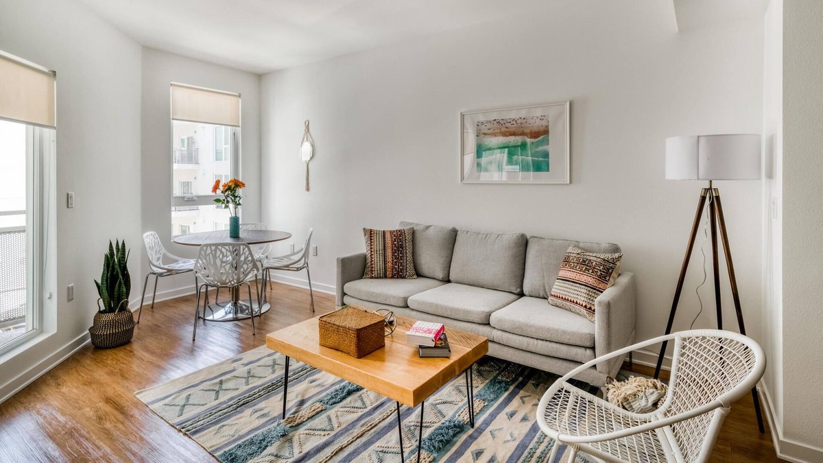 Glendale Apartment | Refined 1BR in Glendale with Tons of Amenities