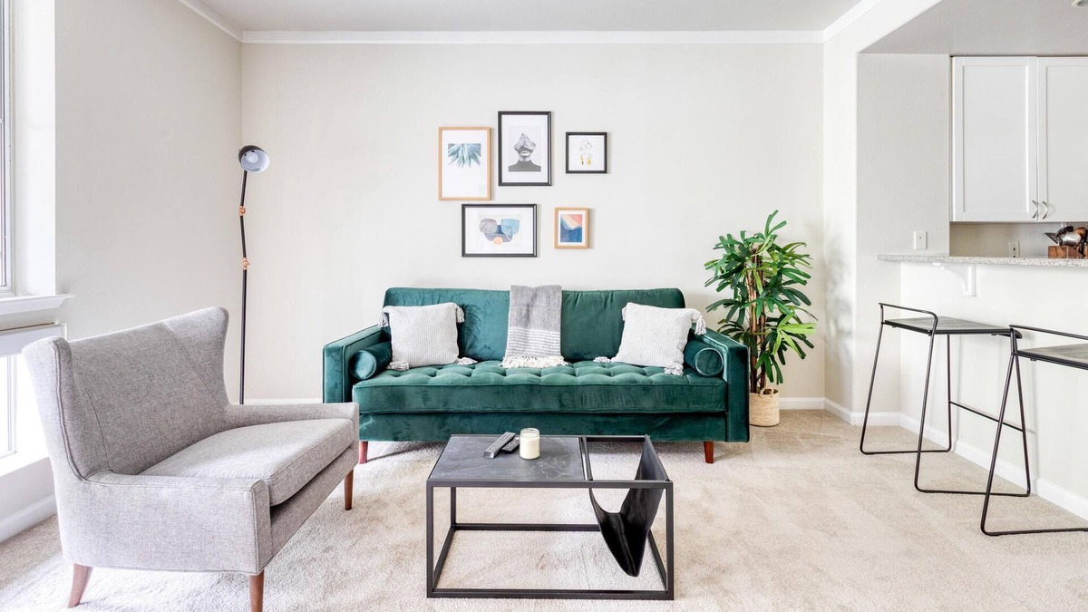 Central San Mateo Apartment | Refined 1BR in Sunny San Mateo