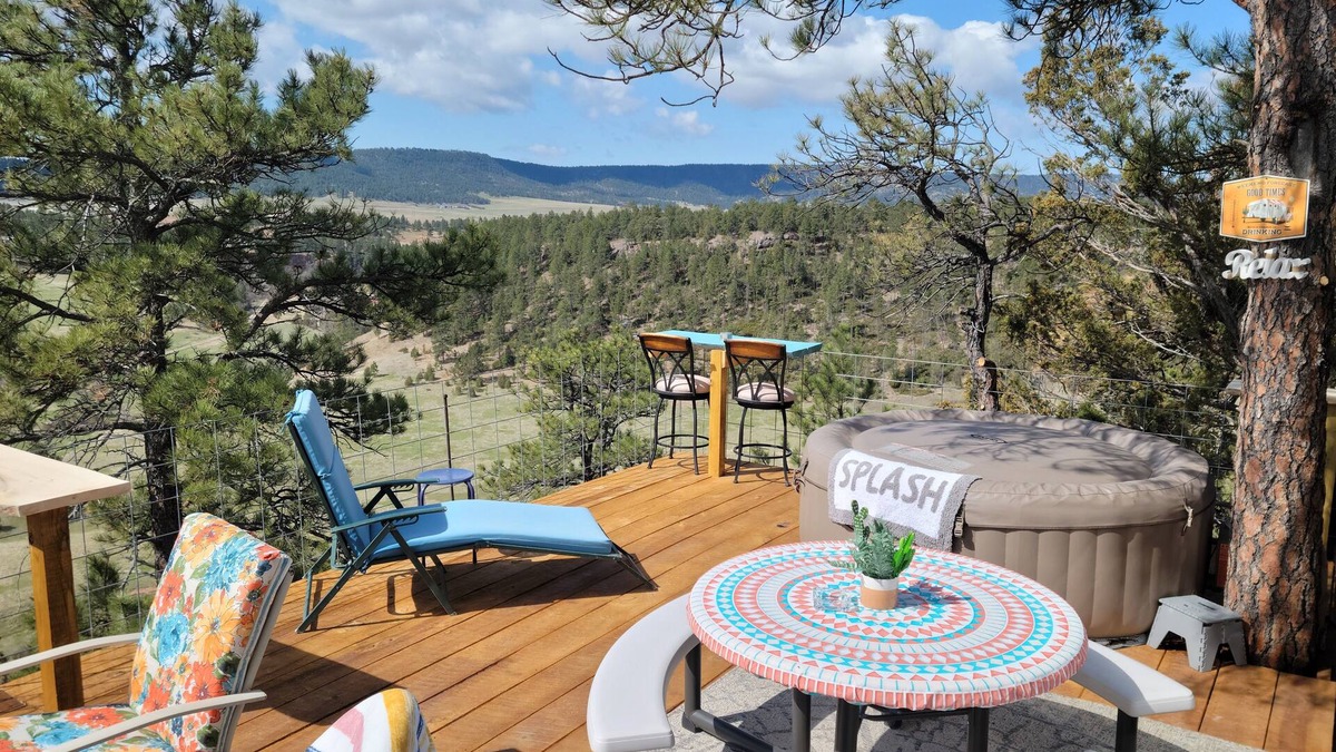 Hot Springs House | Reflection 37ft RV @EvansCliff w/Hot Tub on Deck, Beautiful Canyon Overlook!