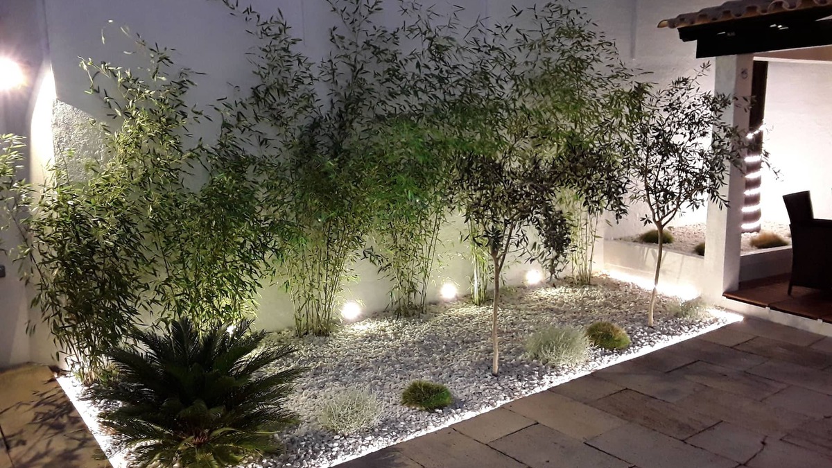 Misericordia House | Refurbished Old House (2017) with Garden in Santa Catarina