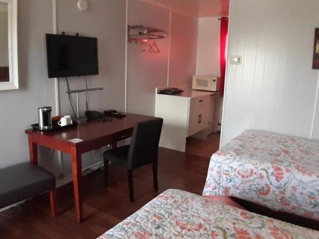 South Porcupine Hotel | Regal Motel