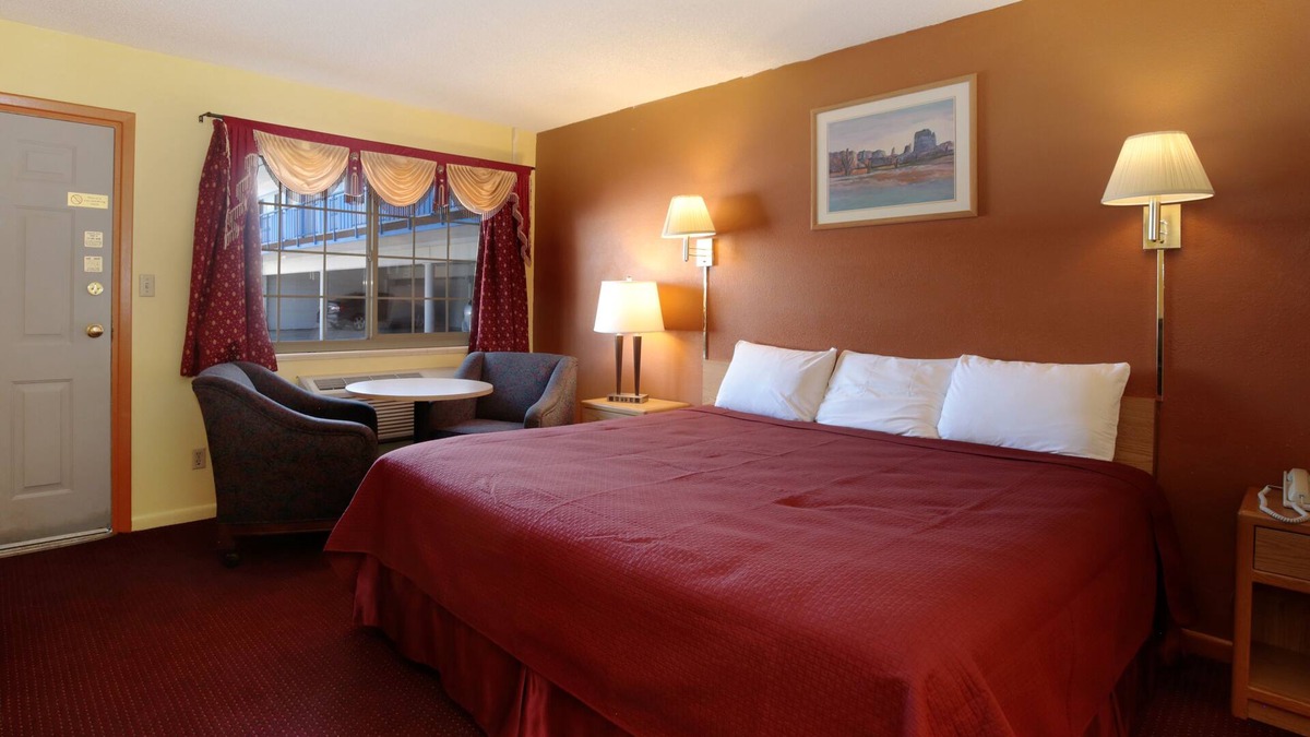 Winnemucca Hotel | Regency Inn