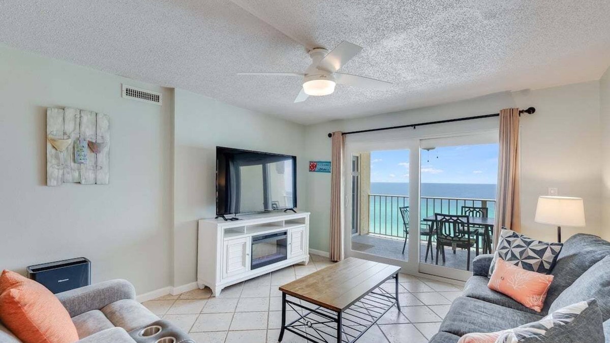 Crescent Beach Condo | Regency Towers 1119 2 BR 2 BA