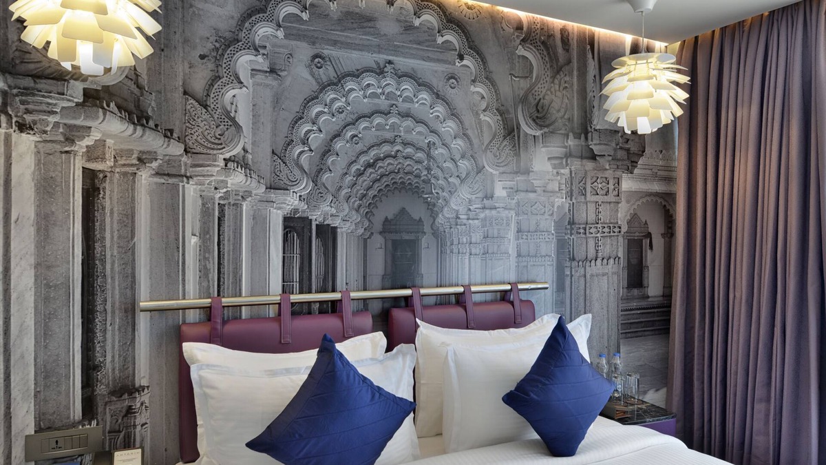 Navrangpura Hotel | Regenta Central Antarim Ahmedabad