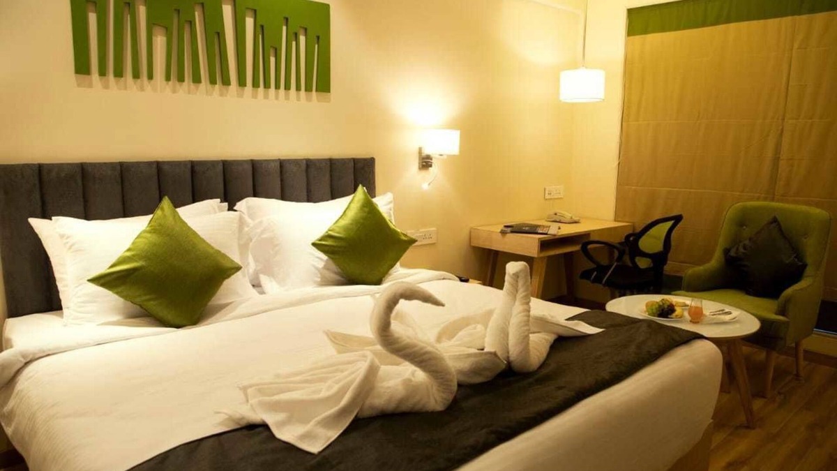 Pardi Hotel | Regenta Central Harsha Vapi