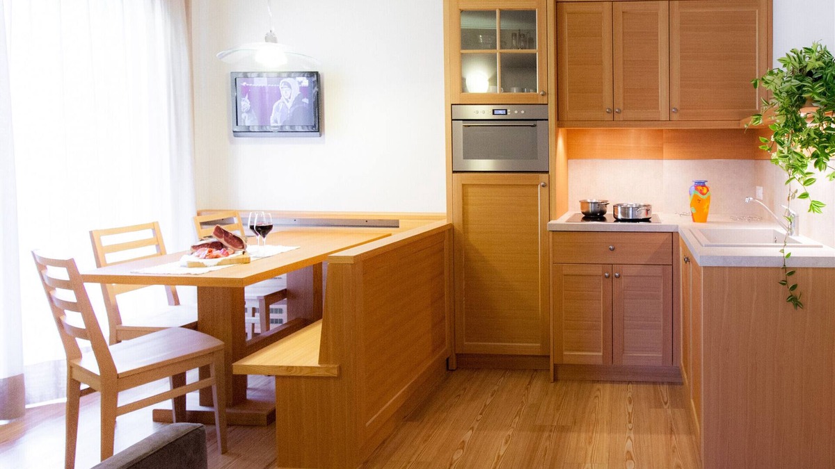 Masare Apartment | Regina 13