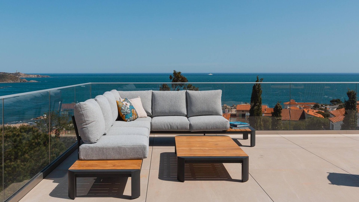 Banyuls-sur-Mer Villa | Regina's Banyuls - Exclusive villa with indoor pool, sea view and parking