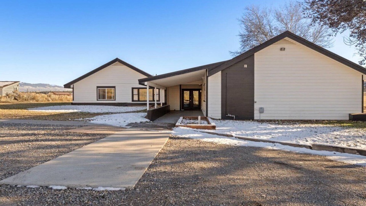 Montrose House | Reign Wild Ranch Retreat in The San Juan Mountains