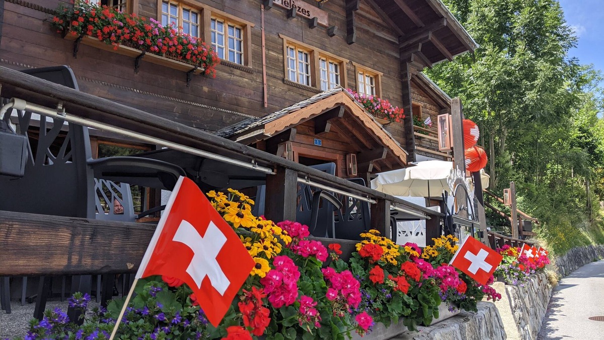 Lauenen Bei Gstaad Hotel | Relais des Mélèzes