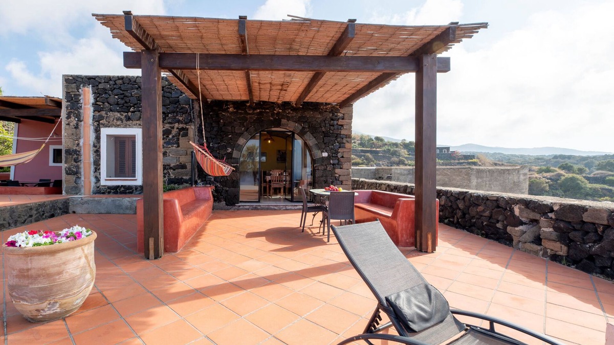Pantelleria House | Relais La Cala Cottone - Dammuso U Macasenu