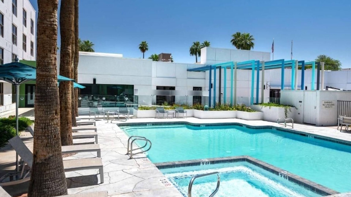 Chandler Hotel | Relax and Unwind in a Beautiful Chandler Suite, Minutes from Downtown Phoenix