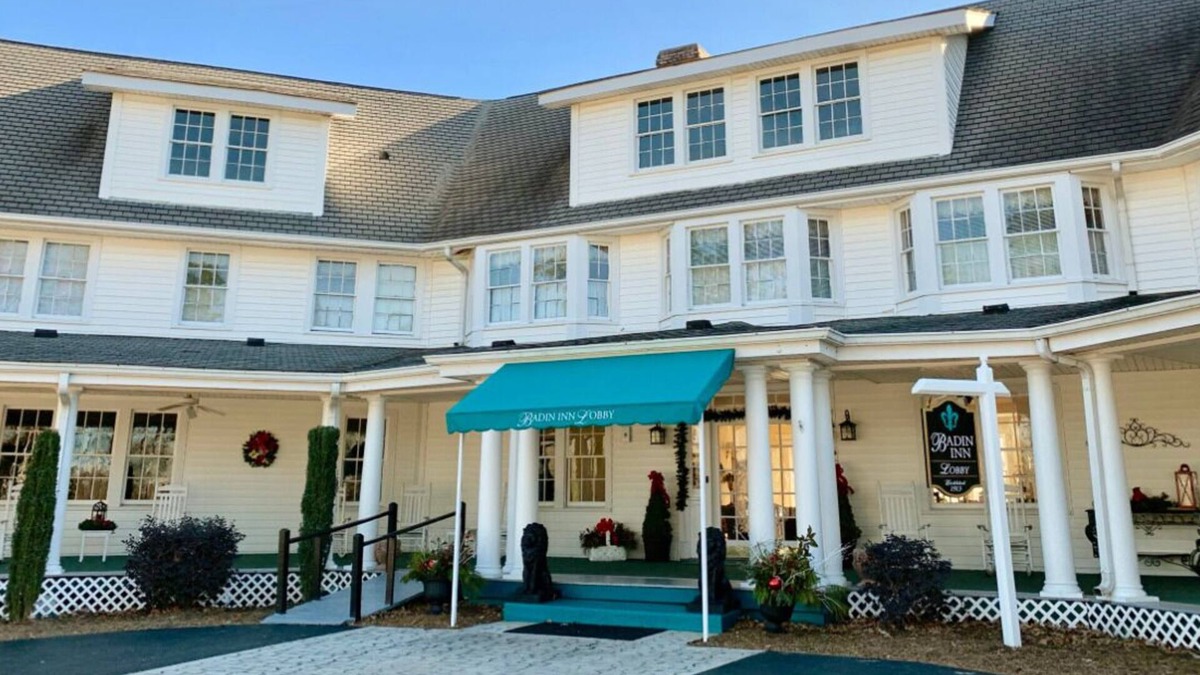 Badin Hotel | Relax and unwind in the quiet surroundings of this historic inn.