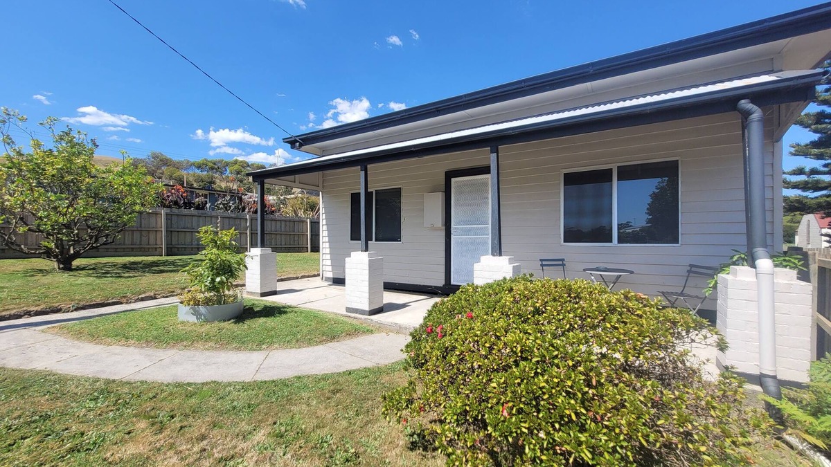 Toora House | Relax and unwind in Toora.