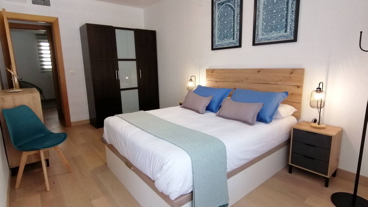 La Zubia Apartment | Relax & Home, Apartment with terrace and parking