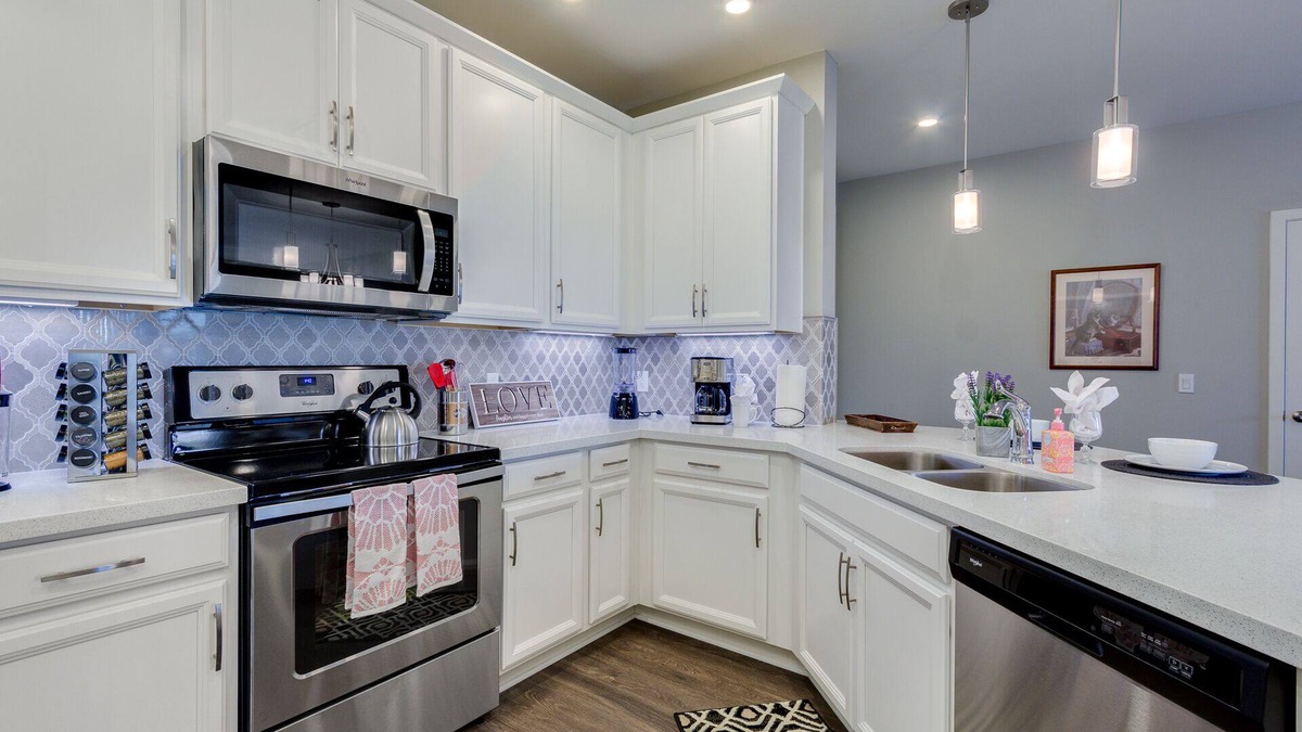 Silk Stocking Neighborhood Condo | Relax in 2 bedroom Condo at The Cays Ocotillo!30 Night Min!