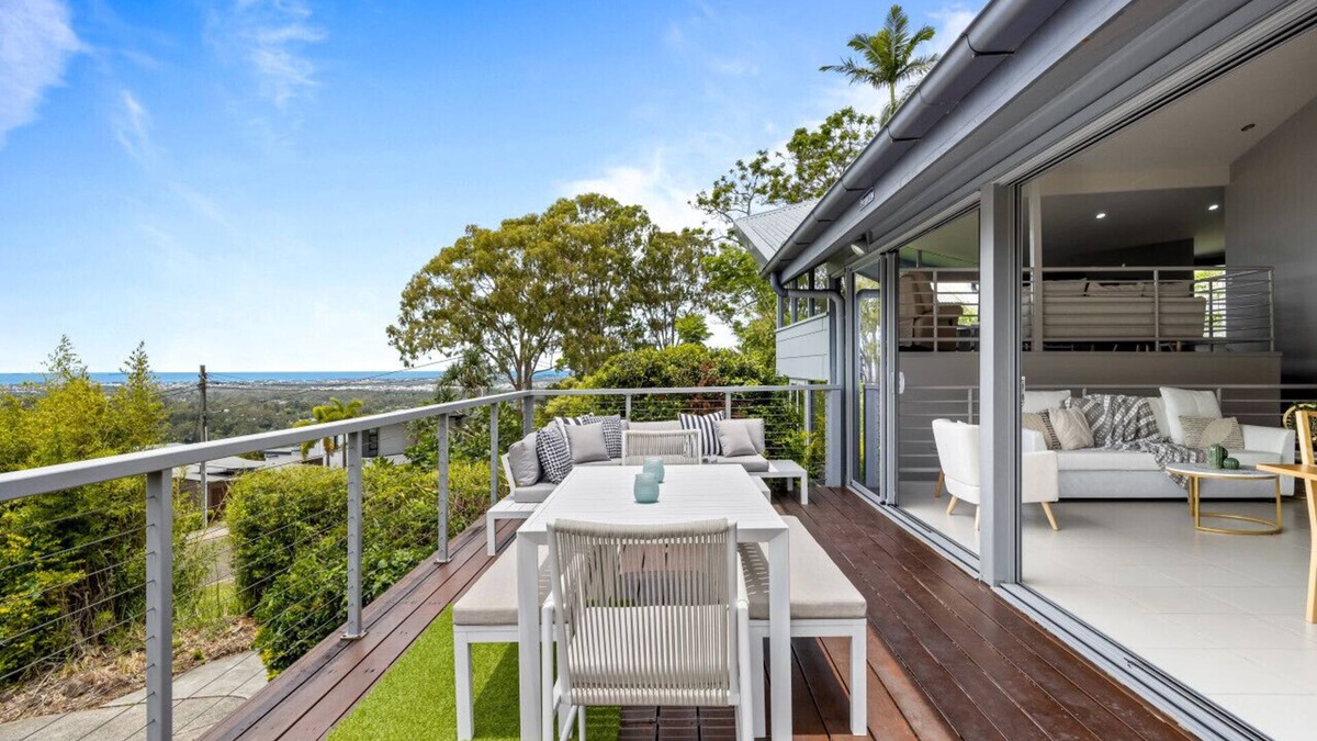 Buderim House | Relax in Buderim - water views