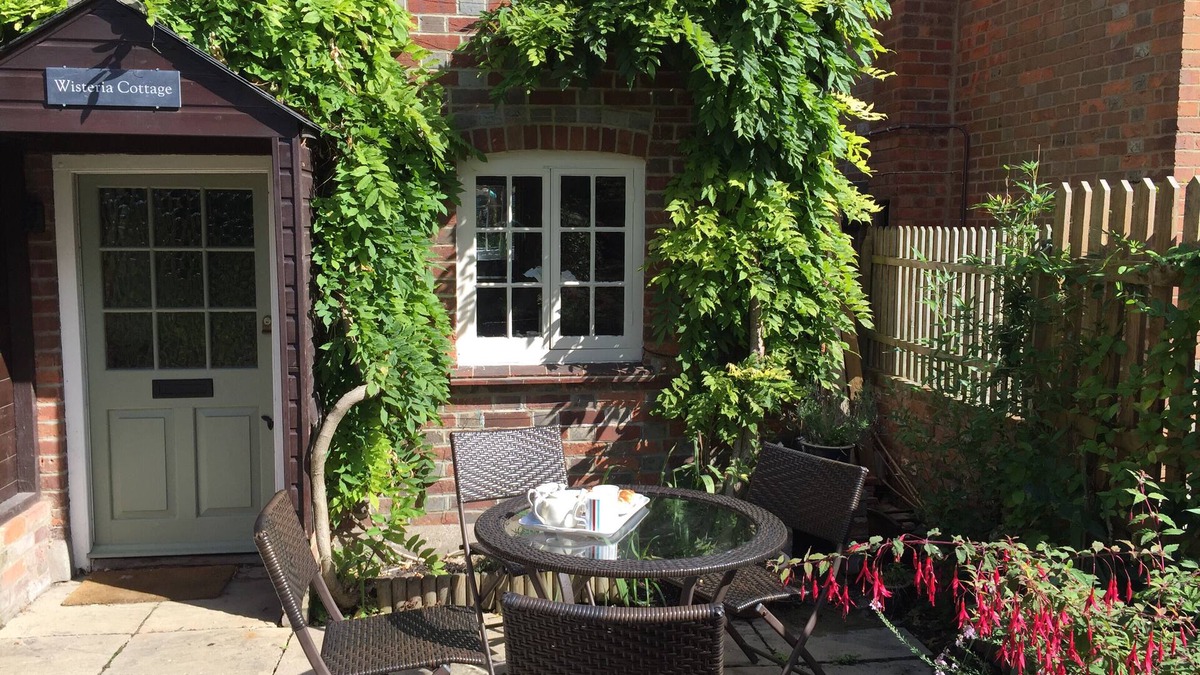 Watlington Cottage | Relax in front of the logburner after exploring the Chilterns near Oxford