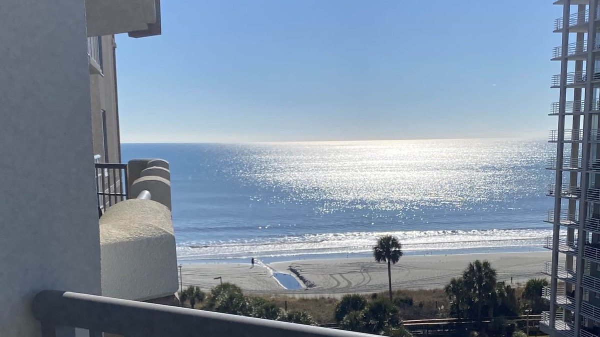 Arcadian Shores Apartment | Relax in LUXURY, OceanView Studio @606H Royale Palms-Kingston PL Resort