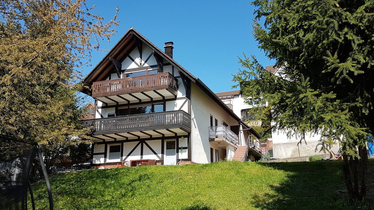 Seeheim-Jugenheim Apartment | Relax in our tranquil surrounding