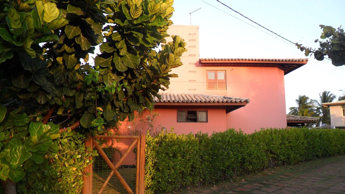 Centro House | RELAX IN PARADISE - 4 BEDROOMS, POOL AND COMFORT. 03 minutes from the beach.