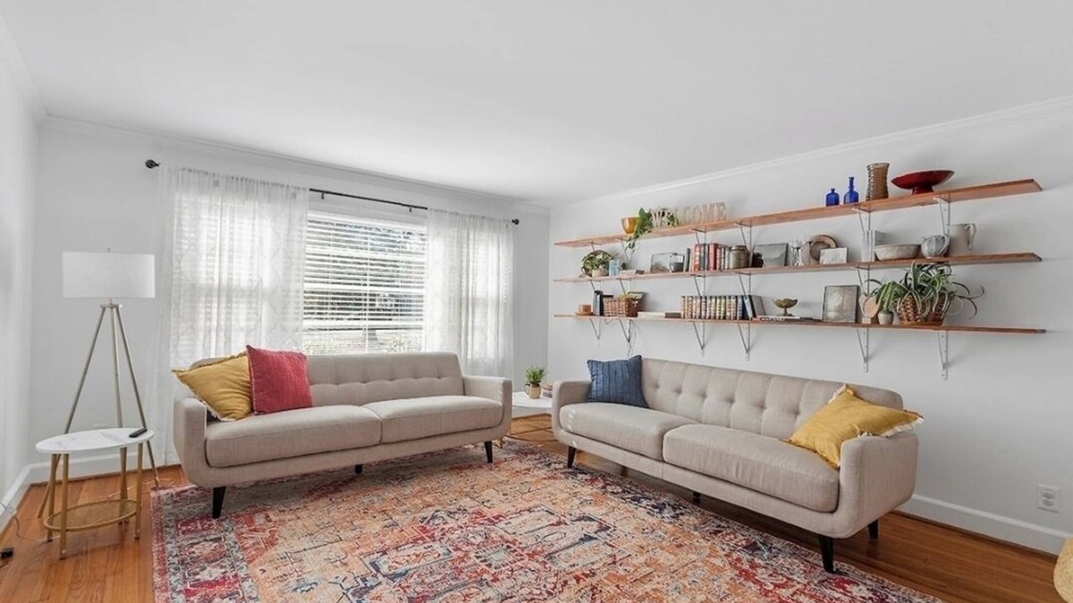 East Raleigh House | Relax In Raleigh - Room for Friends & Family!