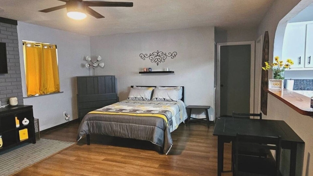 Elmendorf Apartment | Relax in the country, enjoy the peacefulness under canopy of oak trees.