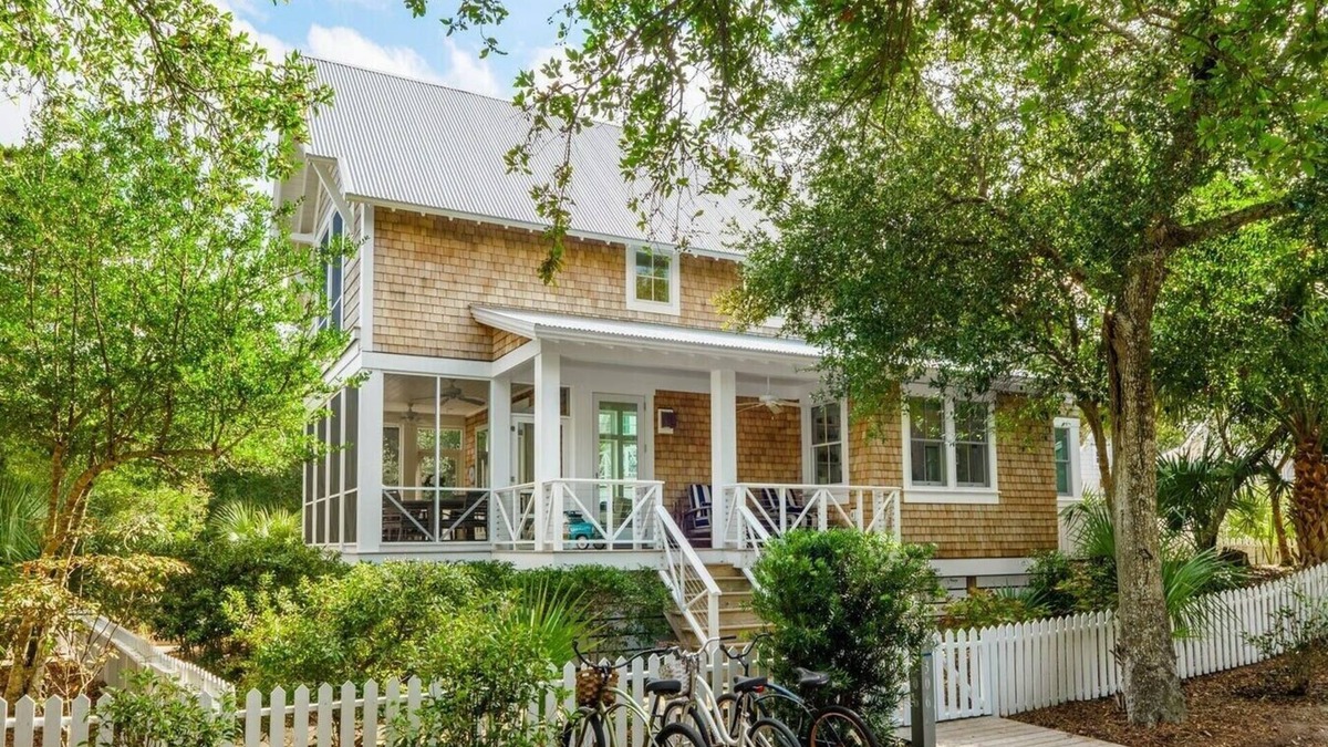 Cape Fear Station House | Relax on BHI in a Glam Beach Home in Cape Fear Station Sleeps 8 Both Clubs