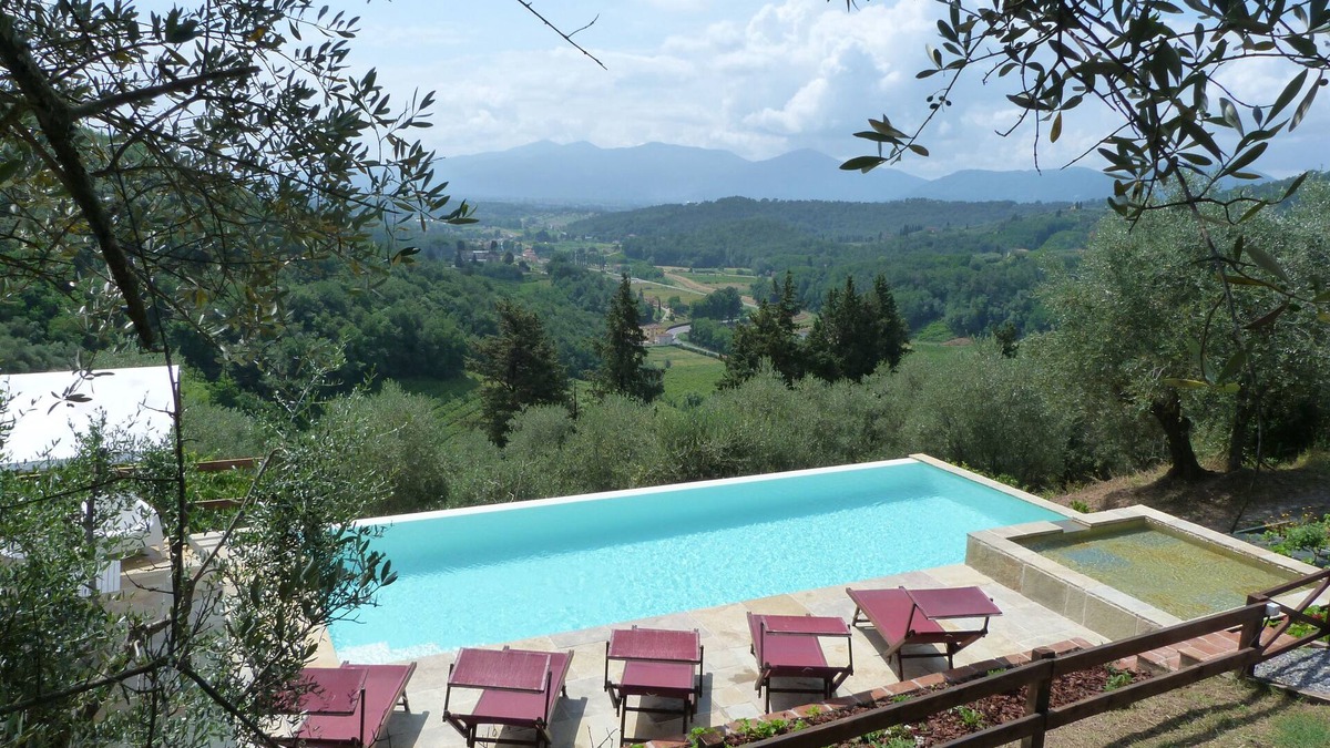 Lucca House | RELAX&PRIVACY IN 1700 FARMHOUSE(real private swimmingpool only for your use)