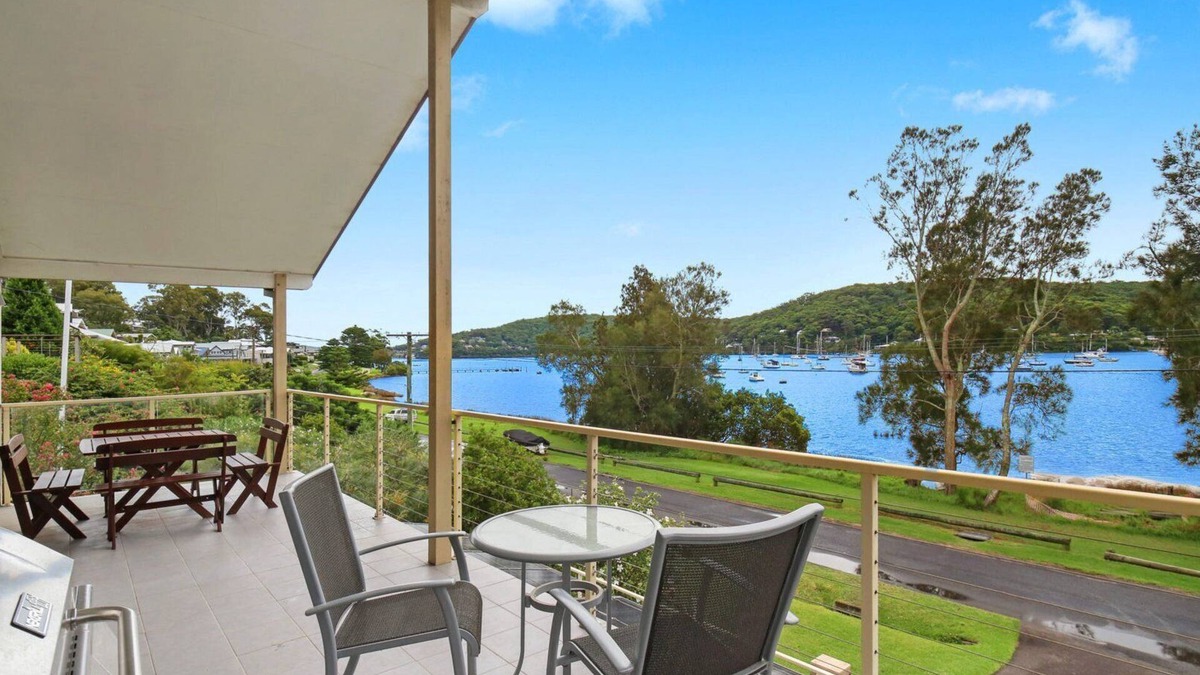 Hardys Bay House | Relax, Refresh, Breathe by HolidayCo.