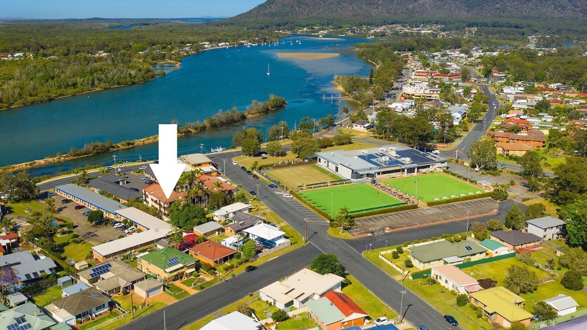 North Haven Apartment | Relax @ Riverview - 2 bedroom unit in North Haven, close to river and Bowling Club