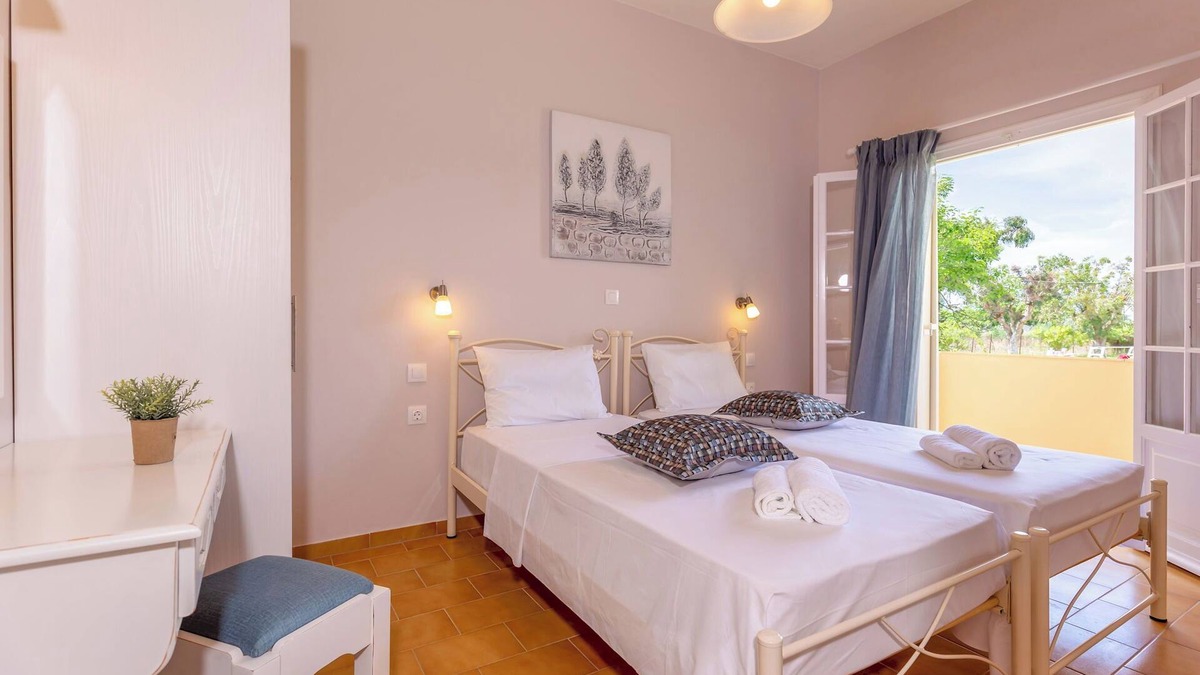 Roda Apartment | Relax Studios EVEXIA - ground floor studio