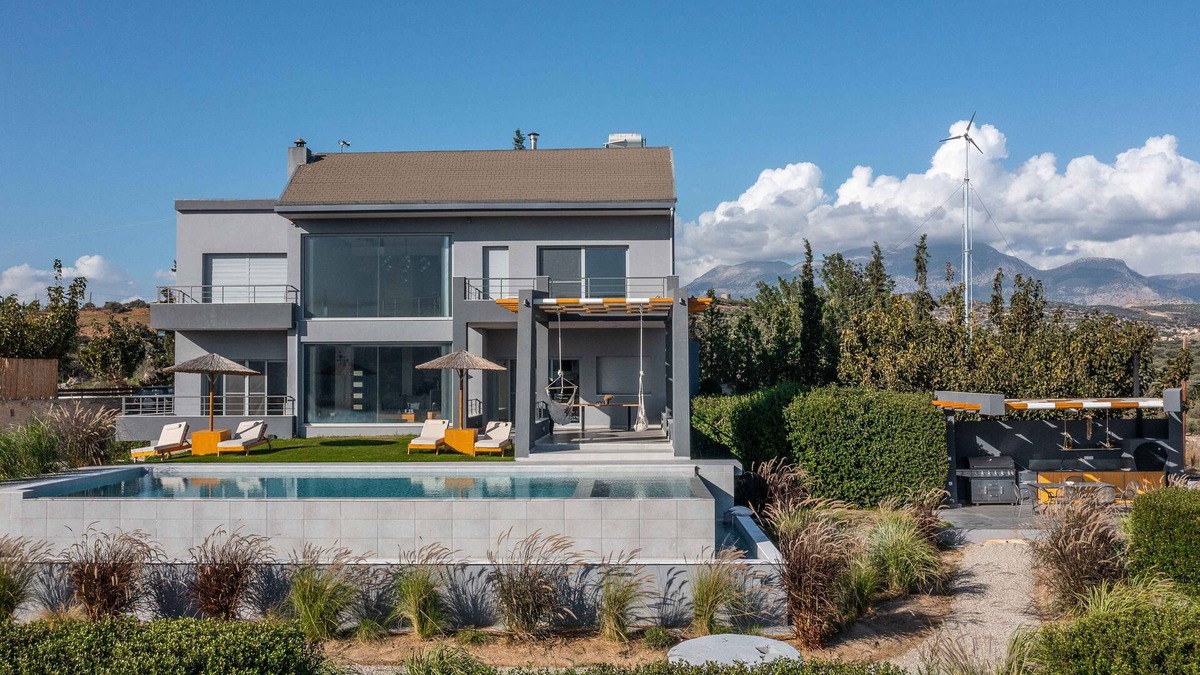 Mires Villa | Relaxation and Privacy