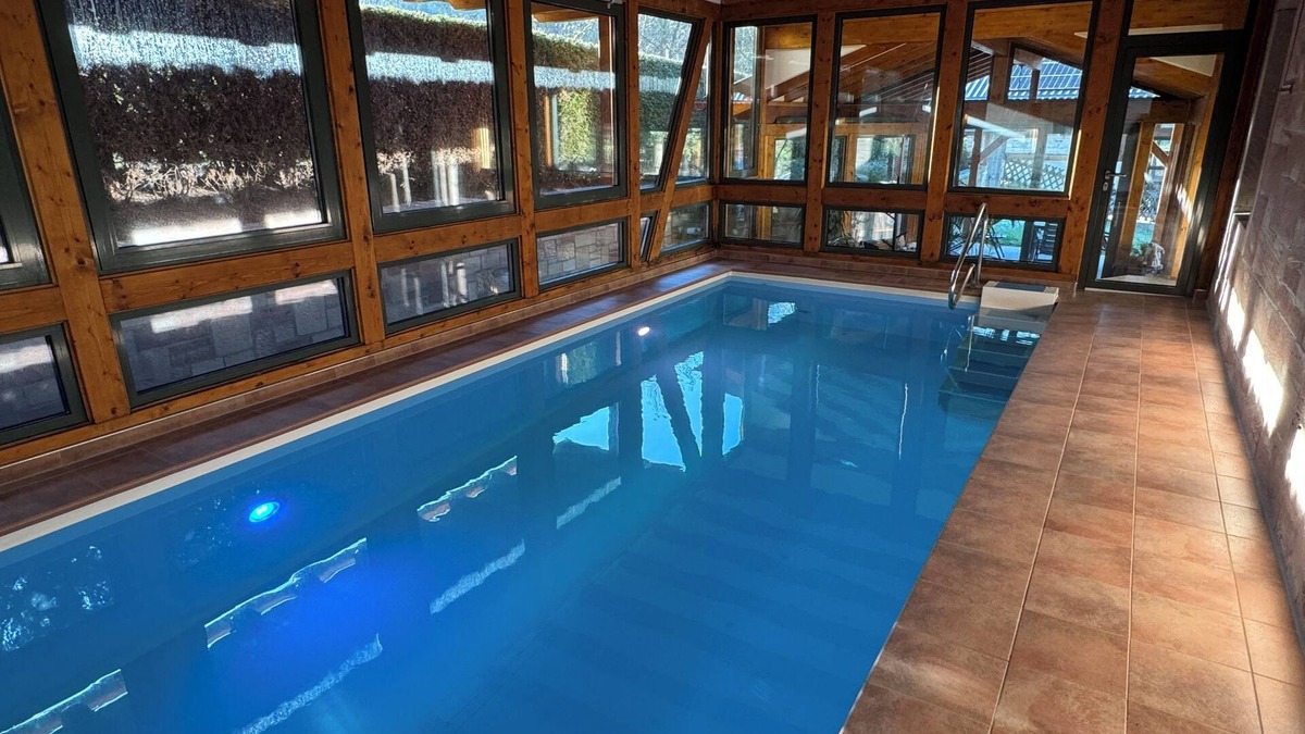 Heles Apartment | Relaxation in the forest - with swimming pool!