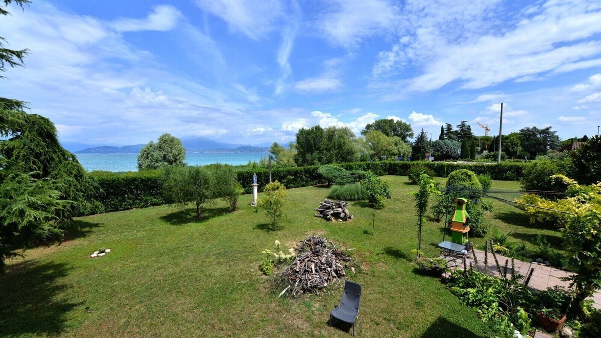 San Benedetto di Lugana Apartment | Relaxation and recreation among nature, history and entertainment.