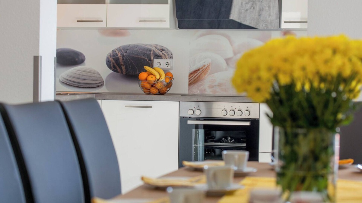 Bensheim House | Relaxed temporary living with lots of comfort - with garden/balcony/parking space