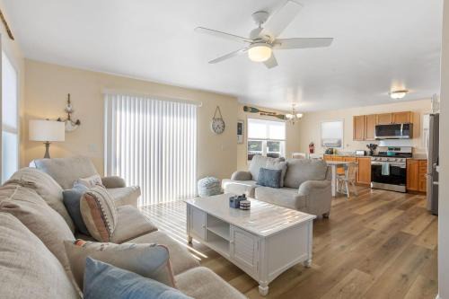 Little Egg Harbor House | Relaxing Lagoon Home in Little Egg Harbor